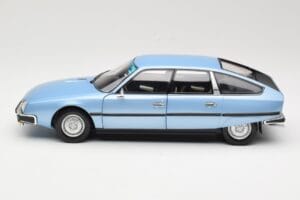 Citroen CX 2400 GTi Regate Blue Norev 1:18 181521 Métal Moulé — image 4 sur 8