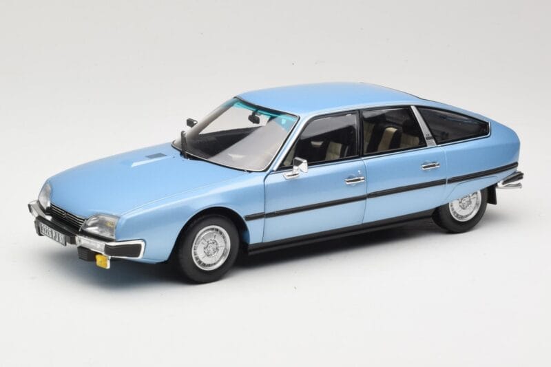 Citroen CX 2400 GTi Regate Blue Norev 1:18 181521 Métal Moulé