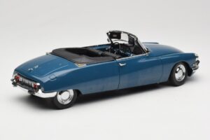 Citroën DS 19 Cabriolet Rouge Sun Star 1:18 4742 Métal Moulé — image 3 sur 8