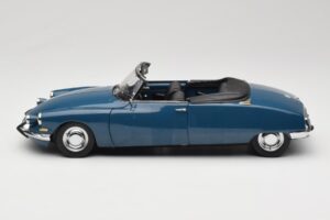 Citroën DS 19 Cabriolet Rouge Sun Star 1:18 4742 Métal Moulé — image 4 sur 8