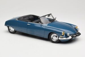 Citroën DS 19 Cabriolet Rouge Sun Star 1:18 4742 Métal Moulé — image 6 sur 8