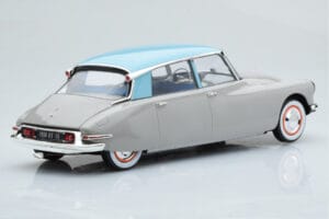 Citroen DS 19 Gris Norev 1:18 181763 Métal Moulé — image 2 sur 6