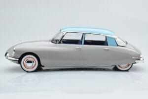 Citroen DS 19 Gris Norev 1:18 181763 Métal Moulé — image 3 sur 6