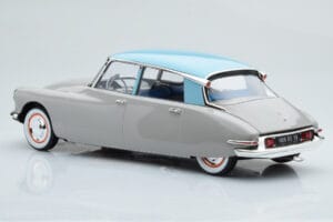 Citroen DS 19 Gris Norev 1:18 181763 Métal Moulé — image 5 sur 6