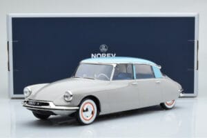 Citroen DS 19 Gris Norev 1:18 181763 Métal Moulé — image 6 sur 6