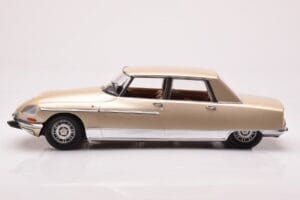 Citroen DS 21 Lorraine Champagne Norev 1:18 181756 Métal Moulé — image 3 sur 6