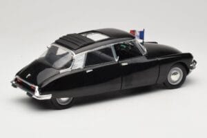 Citroen DS Présidentielle Gris Solido 1:18 8035 Métal Moulé — image 3 sur 8