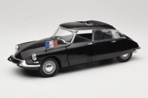 Citroen DS Présidentielle Gris Solido 1:18 8035 Métal Moulé