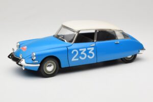 Citroen DS #233 Rally Bleu Solido 1:18 8034 Métal Moulé