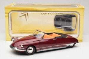 Citroen DS19 Cabriolet Bordeaux Norev 1:18 181561 Métal Moulé — image 8 sur 8