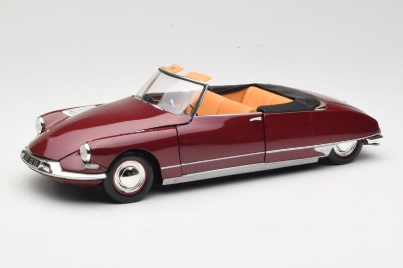 Citroen DS19 Cabriolet Bordeaux Norev 1:18 181561 Métal Moulé