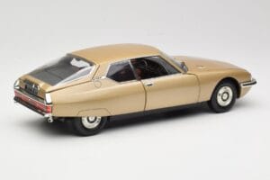 Citroen SM Maserati Or Norev 1:18 181585 Métal Moulé — image 3 sur 8