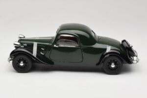 Citroen Traction Avant 11 Coupé Vert Solido 1:18 8179 Métal Moulé — image 4 sur 8