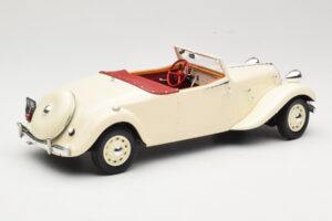 Citroen Traction Avant 11B Cabriolet Crème Norev 1:18 181440 Métal Moulé — image 2 sur 6
