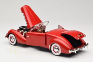Cord 812 Cabriolet Rouge American Muscle 1:18 32158 Métal Moulé — image 5 sur 8