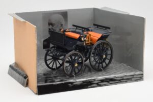 Daimler Motorkutsche 1886 Minichamps 1:24 B66040002 Métal Moulé — image 2 sur 4