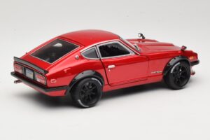 Datsun 240Z S30 Rouge Maisto 1:18 32611 Métal Moulé — image 3 sur 8