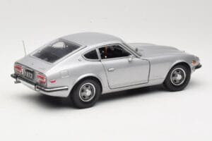Datsun 240Z S30 Argent Sun Star 1:18 3503 Métal Moulé — image 3 sur 8