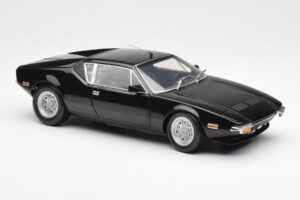 De Tomaso Pantera Noir Kyosho 1:18 08851BK Métal Moulé — image 6 sur 8