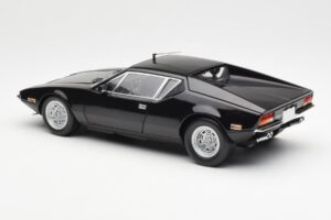De Tomaso Pantera Noir Kyosho 1:18 08851BK Métal Moulé — image 7 sur 8