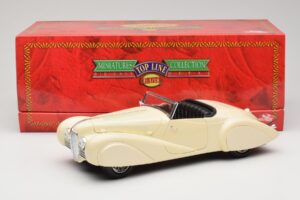Delahaye Cabriolet Crème Guiloy 1:18 68580 Métal Moulé — image 8 sur 8