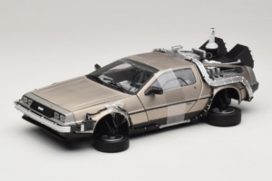 DeLorean DMC-12 Back to the Future Time Machine Sun Star 1:18 2710 Métal Moulé