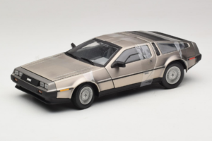 DeLorean DMC-12 Argent Sun Star 1:18 2703 Métal Moulé