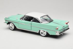DeSoto Adventurer Vert American Mint 1:18 92738 Métal Moulé — image 7 sur 8