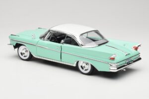 DeSoto Adventurer Vert Road Signature 1:18 92738-R1 Métal Moulé — image 7 sur 8