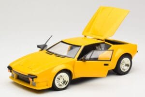 De Tomaso Pantera Jaune Hot Wheels 1:18 27809 Métal Moulé — image 2 sur 8