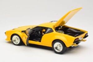 De Tomaso Pantera Jaune Hot Wheels 1:18 27809 Métal Moulé — image 5 sur 8