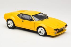 De Tomaso Pantera Jaune Hot Wheels 1:18 27809 Métal Moulé — image 6 sur 8