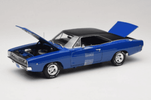 Dodge Charger Christine Voiture de Film Auto World 1:18 AWSS111/06 Métal Moulé — image 2 sur 8