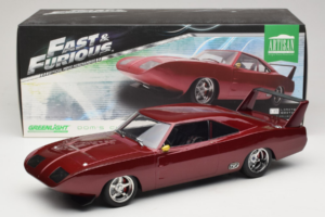 Dodge Charger Daytona Fast & Furious Dom's Car GreenLight 1:18 19003 Métal Moulé — image 6 sur 6