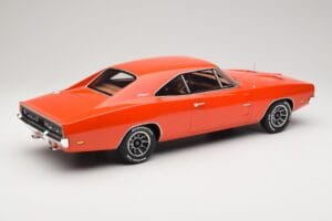 Dodge Charger Hemi Orange Otto 1:12 G060 Résine — image 2 sur 6