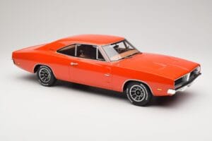 Dodge Charger Hemi Orange Otto 1:12 G060 Résine — image 4 sur 6
