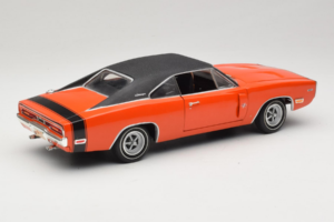 Dodge Charger R/T Orange & Noir American Muscle 1:18 39314 Métal Moulé — image 3 sur 8