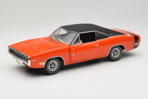 Dodge Charger R/T Orange & Noir American Muscle 1:18 39314 Métal Moulé