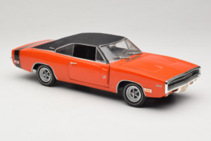 Dodge Charger R/T Orange & Noir American Muscle 1:18 39314 Métal Moulé — image 6 sur 8