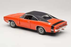 Dodge Charger R/T Orange & Noir American Muscle 1:18 39314 Métal Moulé — image 7 sur 8