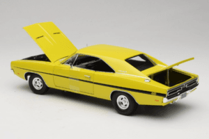 Dodge Charger R/T Jaune Dirty Mary Crazy Larry Auto World 1:18 AWSS101/06 Métal Moulé — image 5 sur 8