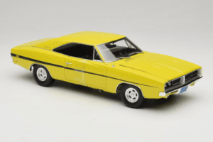 Dodge Charger R/T Jaune Dirty Mary Crazy Larry Auto World 1:18 AWSS101/06 Métal Moulé — image 6 sur 8