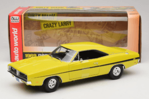 Dodge Charger R/T Jaune Dirty Mary Crazy Larry Auto World 1:18 AWSS101/06 Métal Moulé — image 8 sur 8