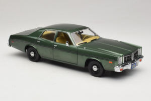 Dodge Monaco Vert Hunter GreenLight 1:18 19045 Métal Moulé — image 6 sur 8