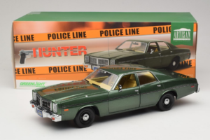 Dodge Monaco Vert Hunter GreenLight 1:18 19045 Métal Moulé — image 8 sur 8