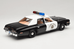 Dodge Monaco Highway Patrol CHiPS Auto World 1:18 AWSS112/06 Métal Moulé — image 3 sur 8