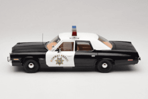 Dodge Monaco Highway Patrol CHiPS Auto World 1:18 AWSS112/06 Métal Moulé — image 4 sur 8