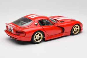 Dodge Viper GTS Rouge Bburago 1:18 3075 Métal Moulé — image 3 sur 8