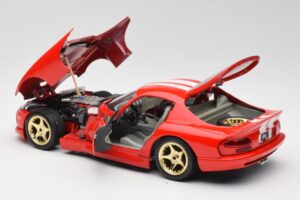 Dodge Viper GTS Rouge Bburago 1:18 3075 Métal Moulé — image 5 sur 8