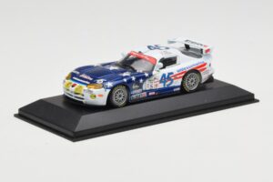 Dodge Viper GTS-R #45 Hezemans / Bunting / Zonca / Gregg Rolex 24 at Daytona 2002 Minichamps 1:43 400021445 Métal Moulé — image 2 sur 4